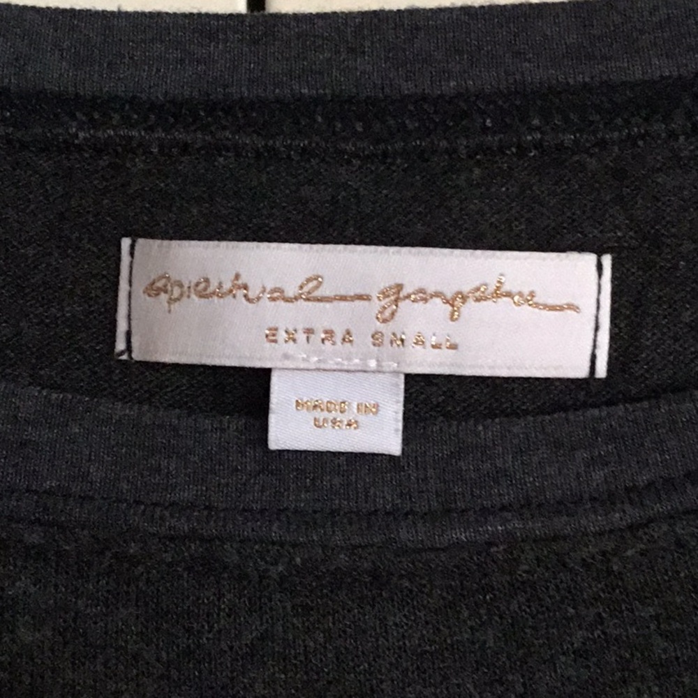 Sweatshirt - Picture 3 of 4